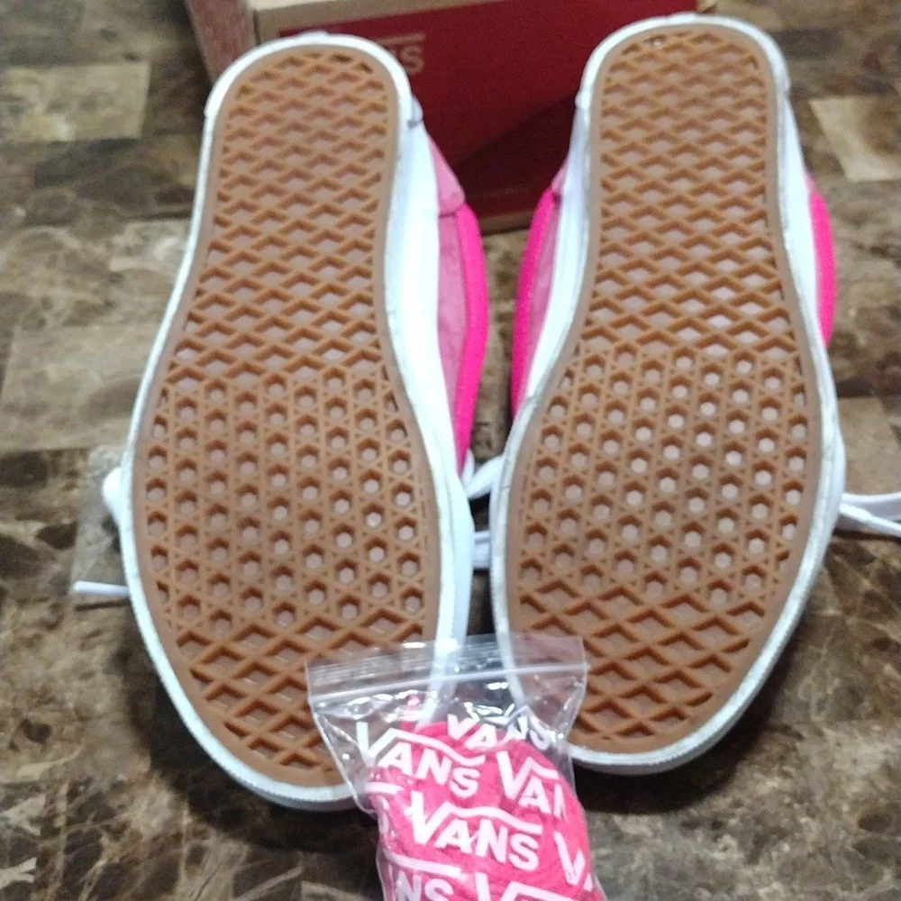 Vans Knu Skool Sneakers